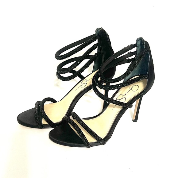 Women's high heel shoes. Size 8M - Picture 3 of 6
